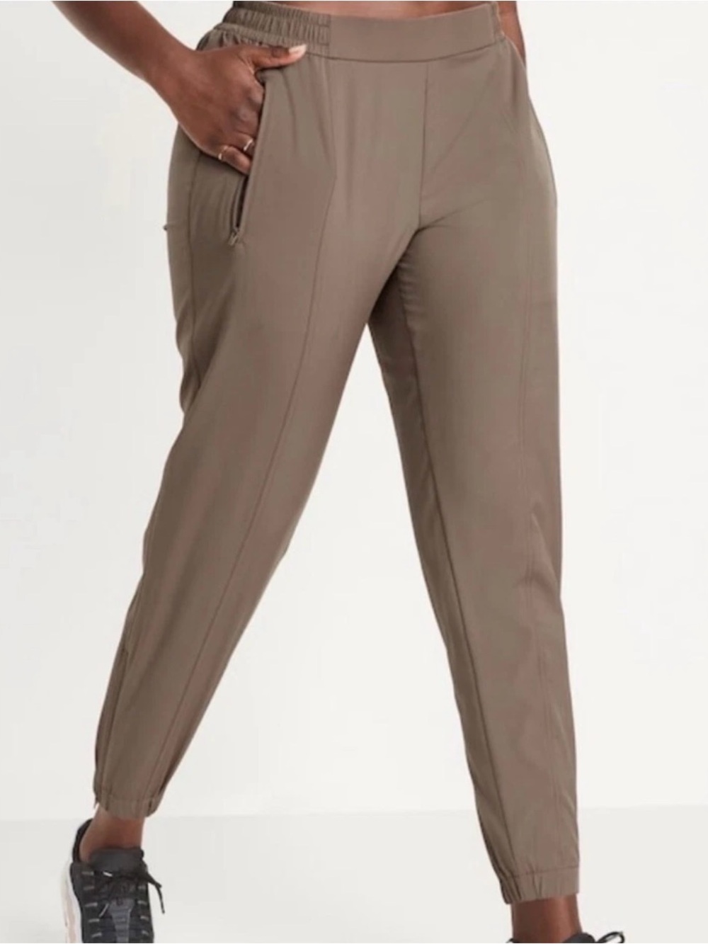 Old Navy Pants Womens Size XXL StretchTech Joggers Taupe Mushroom NEW With Tags